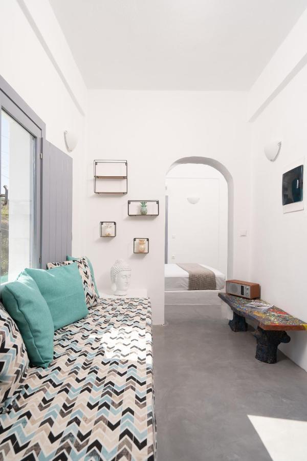 Blue White Suites Firostefani Exterior foto