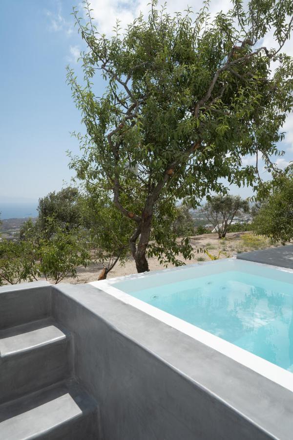 Blue White Suites Firostefani Exterior foto