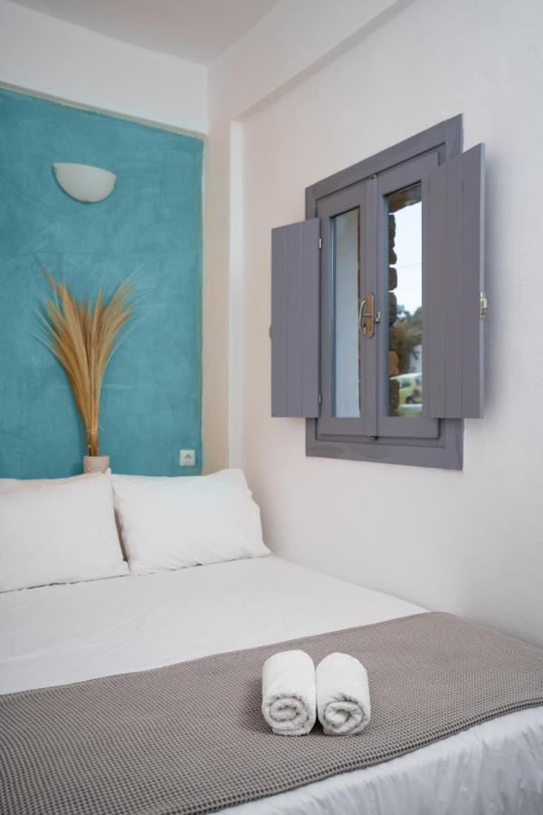 Blue White Suites Firostefani Exterior foto
